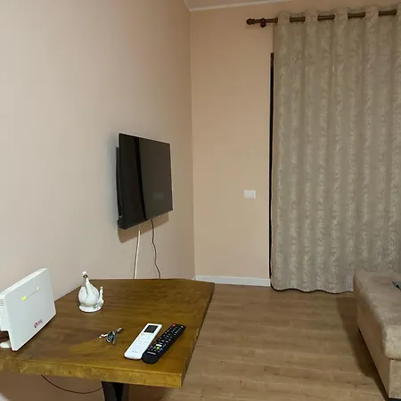Cc Comfort Apartman Tirana
